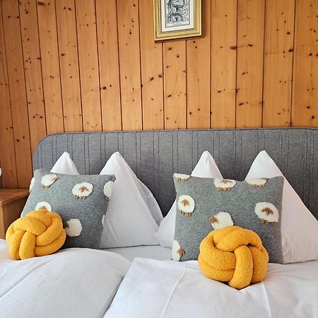 Apartment Klein Matterhorn - Haus Miranda เทช ภายนอก รูปภาพ