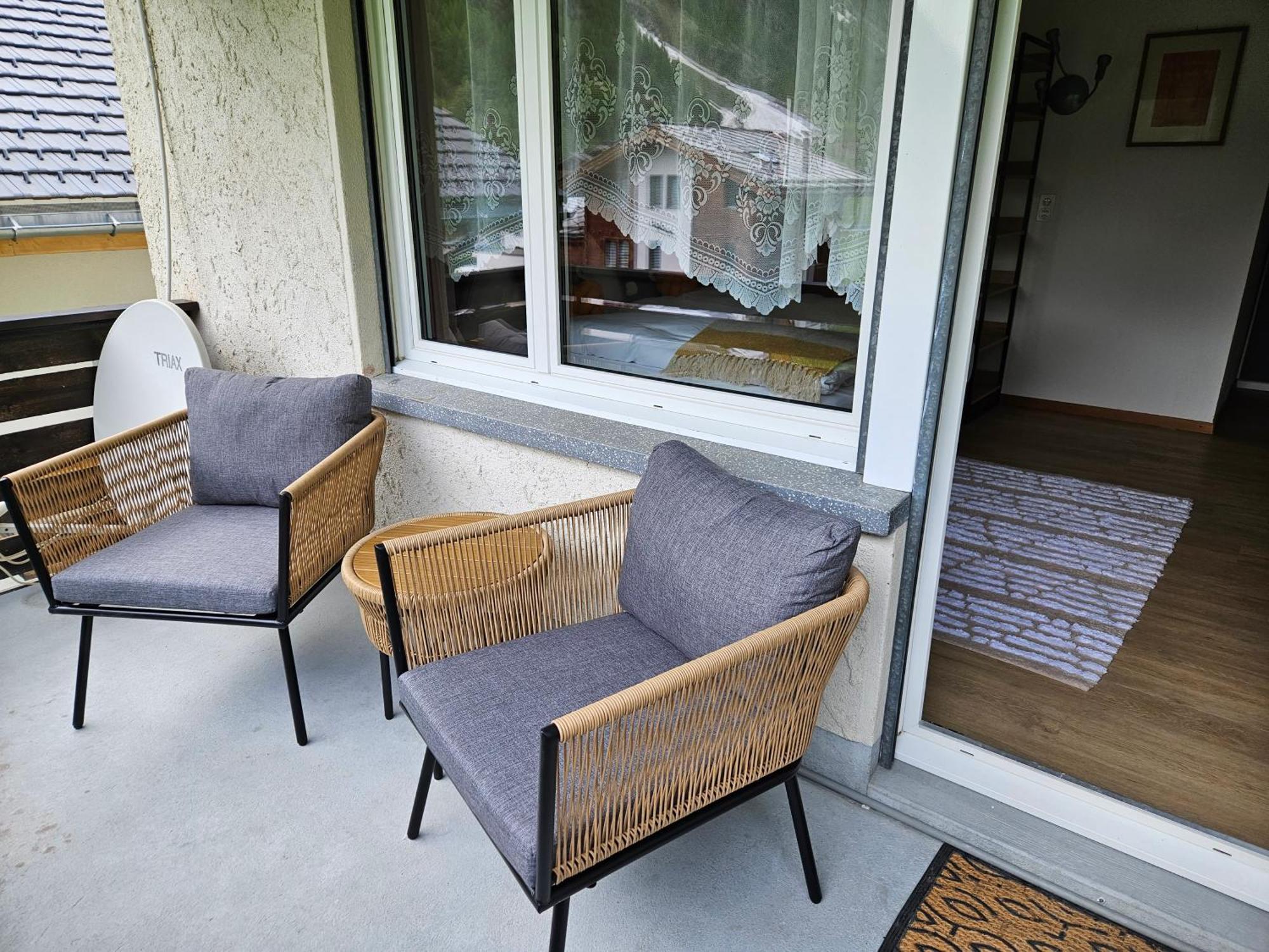 Apartment Klein Matterhorn - Haus Miranda เทช ภายนอก รูปภาพ